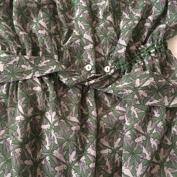 Max Studio bird pattern blouse - Picture 6 of 9